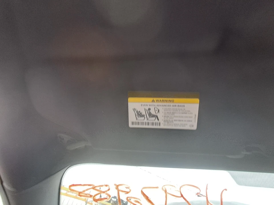 Parasol izquierdo usado se adapta a: Dodge Avenger L. 2014 sin abridor de puerta de garaje grado izquierdo Foto 1 de 4