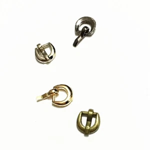 20 pz Mini fibbia cintura in metallo ultra piccola 4 mm per abbigliamento bambola scarpe accessori - Foto 1 di 12