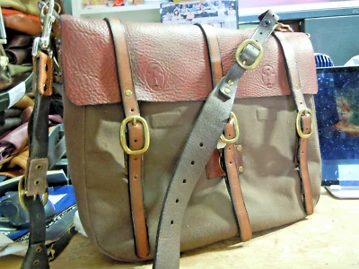 Maletín mensajero vintage de lona de cuero Ellington (a la venta) Foto 1 de 4