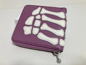 Kapital THUMBS UP BONE HAND ZIP leather wallet brand new purple - Picture 1 of 6