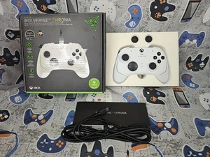 Razer Wolverine V2 Chroma Controller for Microsoft Xbox One/Series S/X/PC- White - Picture 1 of 7