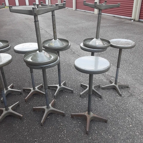 MID CENTURY INDUSTRIAL STEEL  MODERN ADJUSTRITE SWIVEL COUNTER BAR STOOL Cover
