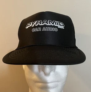 De colección Pyramid Coche Audio Malla Negra Camionero Snapback Sombrero Nuevo Stock Antiguo - Imagen 1 de 4