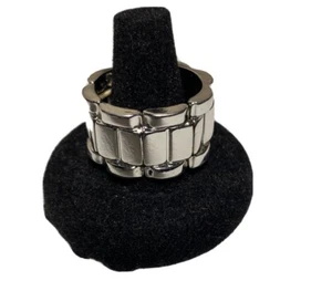 Mens Paparazzi Silver Colored Size 10 Ring That has Stretchy Cord On Inside - Picture 1 of 4