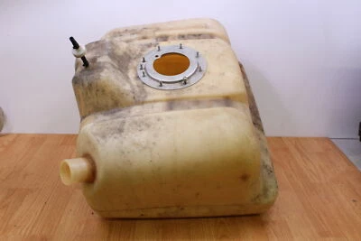 Yamaha Waverunner 1100 Deluxe VX1100A 2005 tanque de gasolina Foto 1 de 4