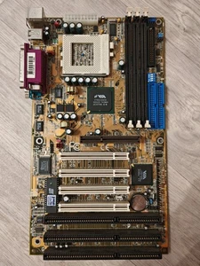 Mainboard DFI CA61 Rev. B1 Via Apollo Pro 133 ATX - Bild 1 von 4