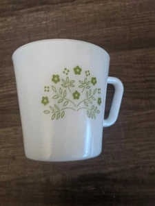PYREX GREEN HONEYDEW HEAVY COFFEE MUG x1 GENTLY USED CONDITION FREE USA SHIPPING - Picture 1 of 4