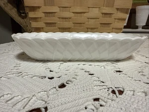 Indiana Glass Vintage "Pretzel" Pattern Milk Glass Serving Tray 10 1/4 Inch - Picture 1 of 3