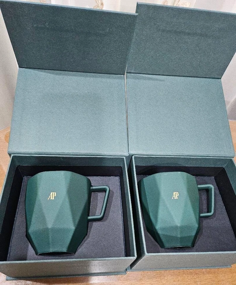 Tazas Audemars Piguet 2023 edición limitada cerámica roble real, sin reloj, juego de 2. Foto 1 de 4