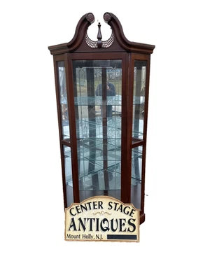 65092     Reinisch Furniture Mahogany Corner China Sliding Front Door   (BN 04) - Image 1 of 4