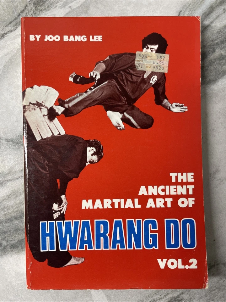 ANCIENT MARTIAL ART OF HWA RANG DO Vol.2 * JOO BANG LEE * TPB — 第 1/4 张图片