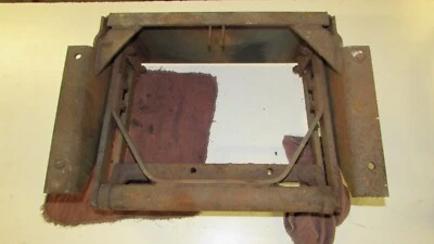 Cuadro de suspensión de asiento Massey Ferguson 1100 Foto 1 de 3