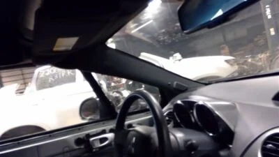 Комплект из 2 правых и левых внутренних стоек для кабриолета Mitsubishi Eclipse 2011 96710 - Изображение 1 из 4