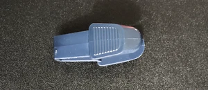 Mini pinzas Tupperware Strawberry Huller azul metálico 2,25" totalmente nuevas - Imagen 1 de 1