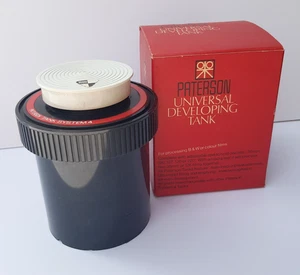 Tanque de Desarrollo - Sistema Paterson 4 Tanque Universal para Formato 35mm/120 - En Caja - Imagen 1 de 4