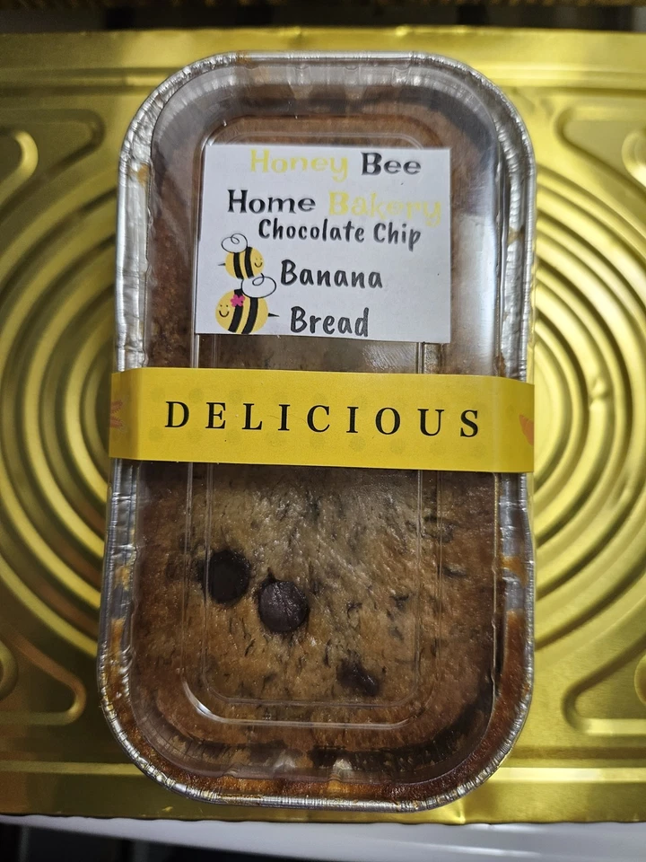 3 LOAVES Chocolate Chip Banana Bread - Image 1 of 4