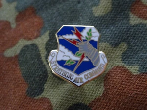 A28-27) US Pin Badges Abzeichen Crest Air Force Strategic Air Command - Bild 1 von 2