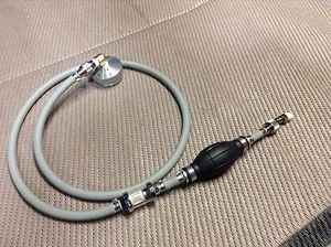 INVERSOR PREDATOR 2000 VATIOS GENERADOR FUNCIONAMIENTO EXTENDIDO LÍNEA DE COMBUSTIBLE Y TAPA - Imagen 1 de 2