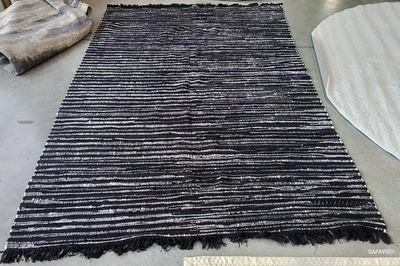 BLACK 6'-0" x 9'-0" Flaw in Rug, Reduced Price 1172781834 RAR121Z-6 - Image 1 of 4