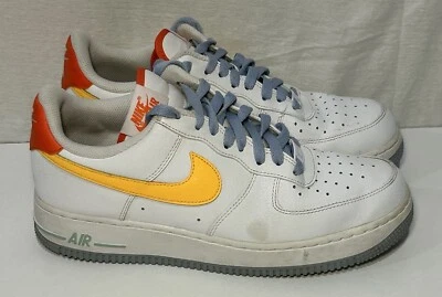 Nike Air Force 1 '07 LV8 Be Kind Blanco Electro Naranja DC2196-100 Para hombres Talla 8.5 Foto 1 de 4