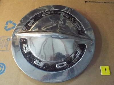 Tapacubos Ford Galaxie/Fairlane/Ranchero/Falcon/Coche de policía 500 personalizado F100-J 1964 Foto 1 de 4