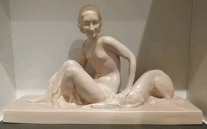 Statue En Céramique Art Déco Femme Nue Et Son Lévrier Signé : LEMANCEAU. - Picture 1 of 14
