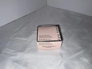Mary Kay Mineral Powder Foundation Beige 2 #040989 ~ .28 oz ~ New in Box - Picture 1 of 7
