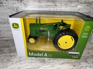 1/16 John Deere Styled A Narrow Front Tractor Prestige Collection Die Cast Ertl - Picture 1 of 7
