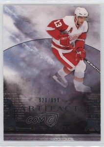 2010-11 Upper Deck Artifacts Star /999 Pavel Datsyuk #175