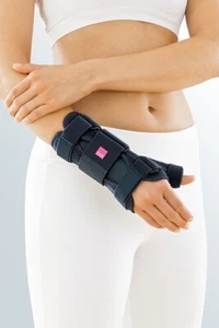 Wrist Brace medi Manumed T - Picture 1 of 15