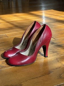 Vintage 1950s Red Mandel's Heels size 4.5 US - Picture 1 of 4