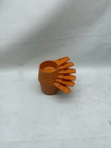 Vintage Tupperware Orange Measuring Cups Complete Set of 6  1/4 - 1 Cup USA - Picture 1 of 3