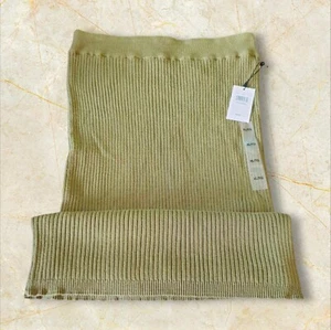 NWT Women's Calvin Klein Stetch Fit Olive Green Skirt - Size XL MSRP $69.50 - Picture 1 of 2