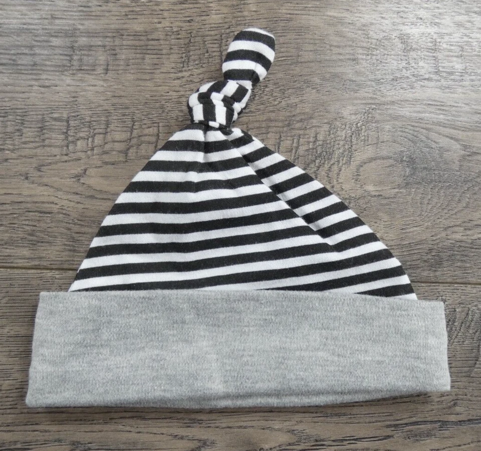 Baby Boy Clothes Nwot Baby Essentials 6 Month Gray Brim Knot Hat Beanie - Image 1 of 1