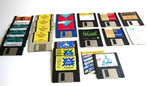 Apple MACINTOSH Software LOT 14 Apps for 7.5 PPC 8+OS 9 in Good Condition RARE - Picture 1 of 7