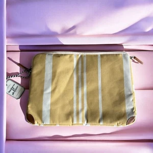 BUSINESS & PLEASURE Yellow Striped Padded Laptop Sleeve Case NEW NWT - Afbeelding 1 van 6