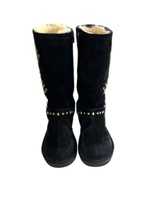 UGG Avondale halbhohe schwarze Wildleder-Winterstiefel mit Nieten und seitlichem Reißverschluss Damengröße 9 - Bild 1 von 14