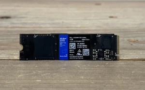 WD Blue SN580 1TB Internal Solid State Drive SSD Western Digital NVMe Used - Photo 1/2