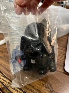 2005 Burger King Star Wars Episode III Revenge Of The Sith Darth Vader Sealed ✔ - Picture 1 of 2