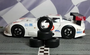 1/32 "XPG" URETHANE SLOT CAR TIRE 2 pr XPG-21105LMDF fit REVOSLOT Marcos - Imagen 1 de 1