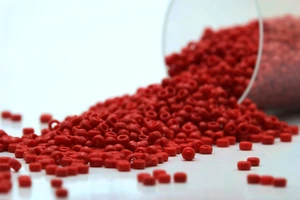 Miyuki Round Rocailles 11/0 Opaque Red Seed Beads RR-408 - Picture 1 of 2