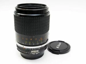 Nikon Ai-s Nikkor 105mm F2.8 MF Telephoto Prime Lens Excellent from Japan F/S - Picture 1 of 4