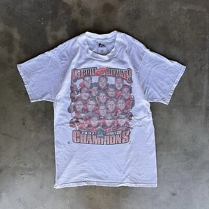 Vintage 1997 Detroit Red Wings Cup Champions Karikatur Pro Spieler Medium Shirt - Bild 1 von 8