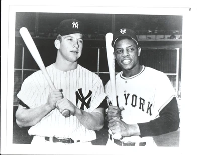 MICKEY  MANTLE/yankees WILLIE MAYS - major league  BASEBALL  mail order photo/VG - Image 1 of 2