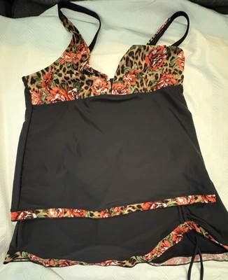 REKITA Sexy Tankini Talla L Traje de Baño con Falda 2 Piezas Leopardo y Flores Rojas Foto 1 de 4