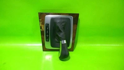 08-15 MERCEDES BENZ C350 CONSOLA PALANCA SELECTORA CAMBIO CON BISEL OEM 3991-11 Foto 1 de 3