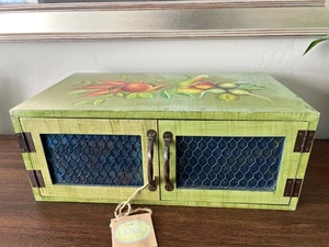 TRACY PORTER StoneHouse FARM COLLECTION SCHRANK REGAL GRÜN BROTKASTEN - Bild 1 von 13