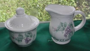 PFALTZGRAFF GRAPEVINE CREAMER AND SUGAR BOWL SUPERB - Picture 1 of 2