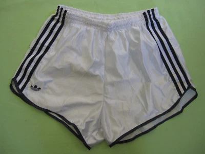 Short Adidas Blanc polyamide Vintage football ancien 90'S rétro - 112 - Photo 1/4
