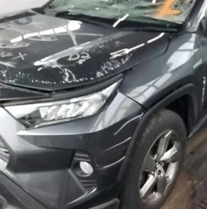 Forro de ala Toyota RAV-4 MK5 2018 en ala forro delantero LH 12584164 - Imagen 1 de 1